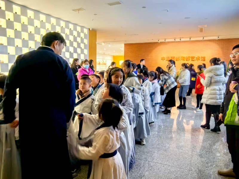 文化赋能：武乡县魔创文旅挖掘城市文化资源的实践探索